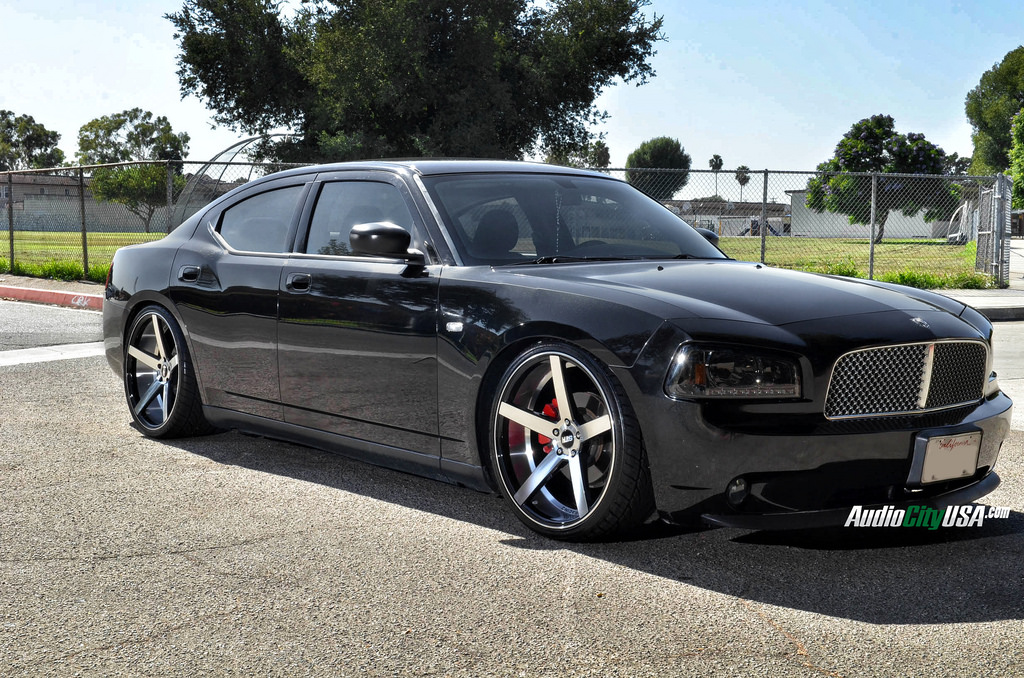 photo 5 Dodge Charger custom wheels STR 607 22x9.0, ET , tire size 255/30 R22. 22x10.0 ET 295/25 R22