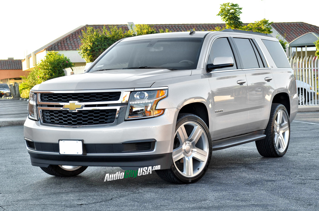 photo 3 Chevrolet Tahoe custom wheels Texas Edition 24x10.0, ET , tire size 305/35 R24. x ET 