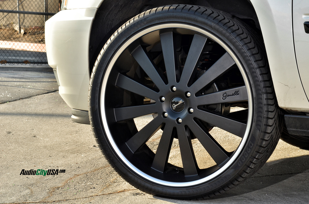 photo 1 Cadillac Escalade custom wheels Gianelle Santorini 26x10.0, ET +30, tire size X R26. x ET+38 