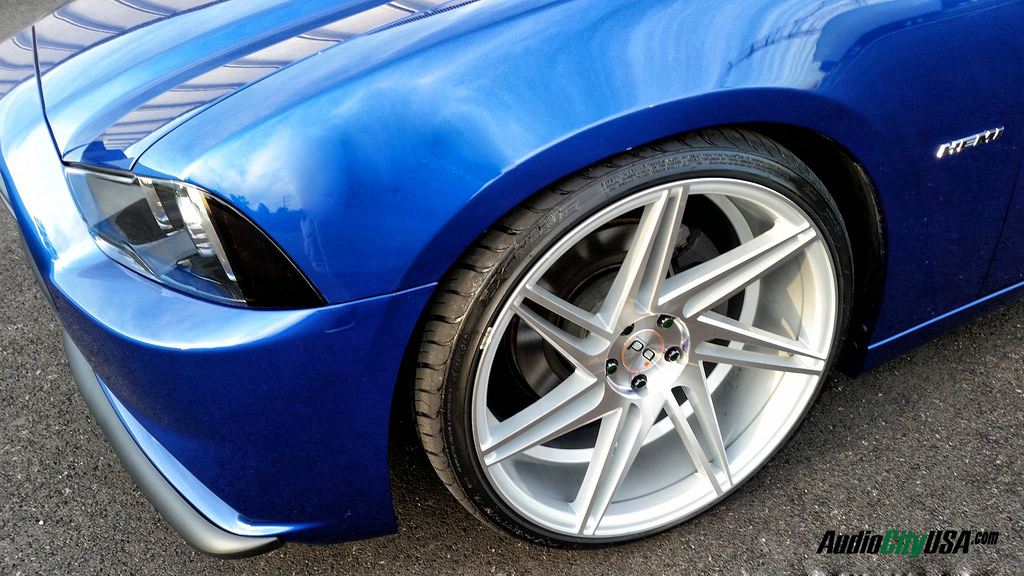 photo 1 Dodge Charger custom wheels Blaque Diamond BD 1 22x, ET , tire size X R22. x ET