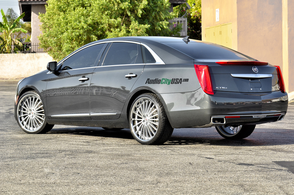 photo 2 Cadillac XTS custom wheels XO Luxury New york 22x9.0, ET , tire size 245/30 R22. x ET 