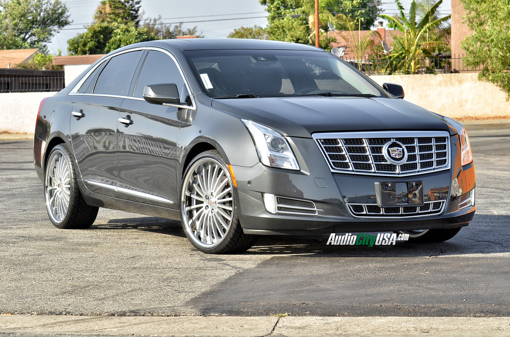 photo 3 Cadillac XTS custom wheels XO Luxury New york 22x9.0, ET , tire size 245/30 R22. x ET 