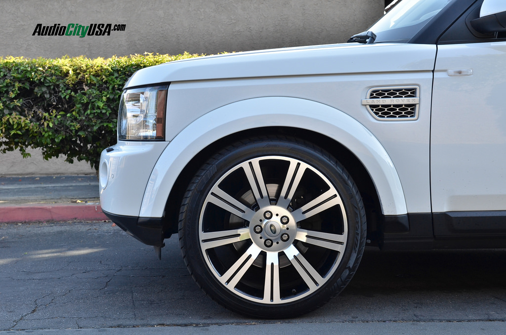 photo 1 Land Rover LR4 custom wheels Stormer Replica 22x9.5, ET , tire size 265/40 R22. x ET 