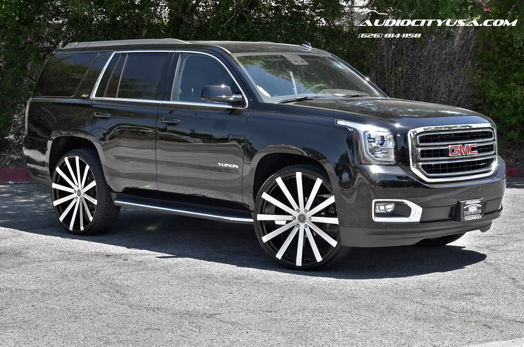 photo 3 GMC Yukon custom wheels Velocity VW 12 28x10.0, ET , tire size 295/25 R28. x ET 