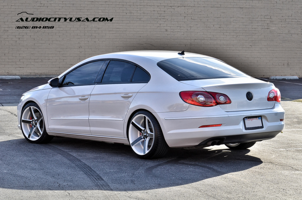 photo 1 Volkswagen CC custom wheels STR 607 19x8.5, ET , tire size 225/35 R19. 19x9.5 ET 255/30 R19