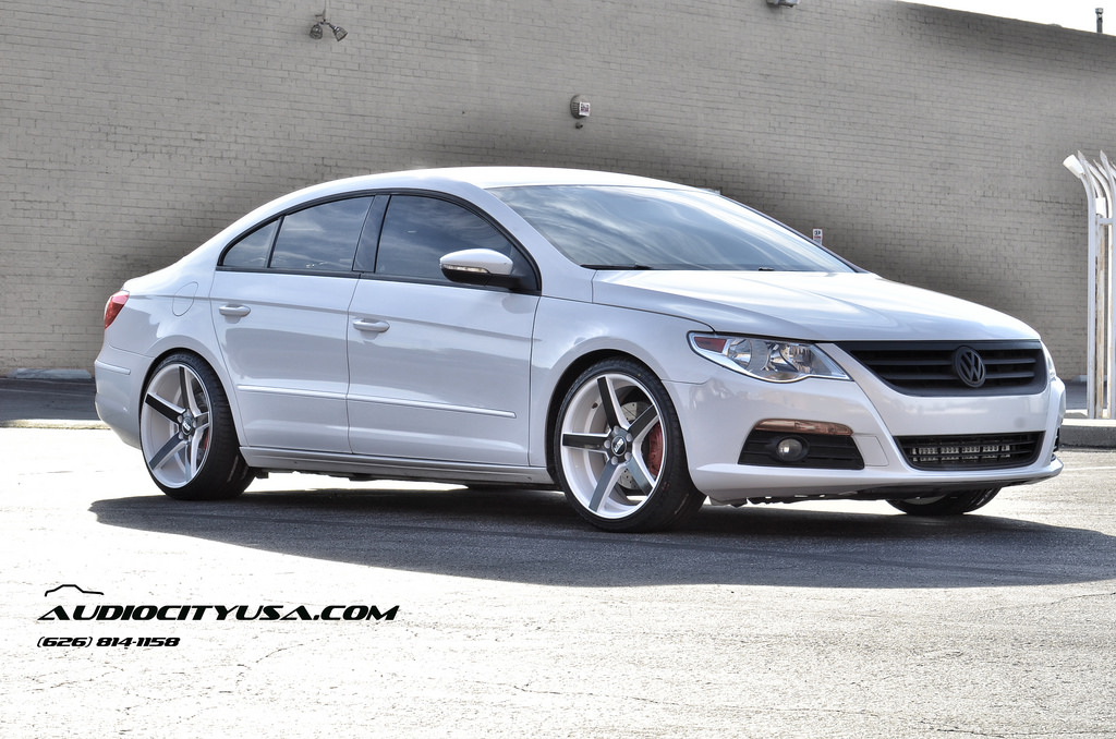 photo 4 Volkswagen CC custom wheels STR 607 19x8.5, ET , tire size 225/35 R19. 19x9.5 ET 255/30 R19