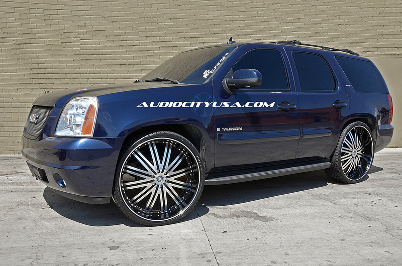 photo 1 GMC Yukon custom wheels Versante 212 28x, ET , tire size 295/25 R28. x ET