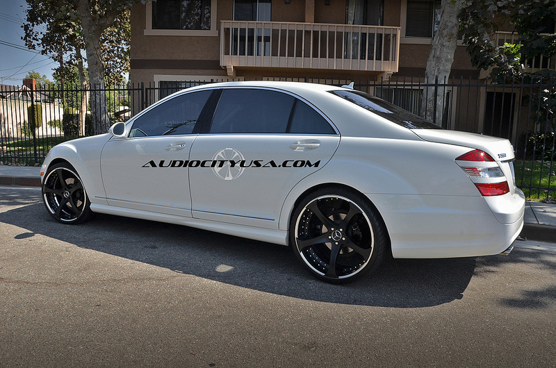 photo 4 Mercedes-Benz S-Class custom wheels GFG D 2 22x9.0, ET , tire size 245/30 R22. 22x10.5 ET 295/25 R22