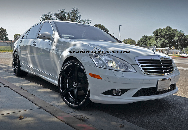 photo 1 Mercedes-Benz S-Class custom wheels GFG D 2 22x9.0, ET , tire size 245/30 R22. 22x10.5 ET 295/25 R22