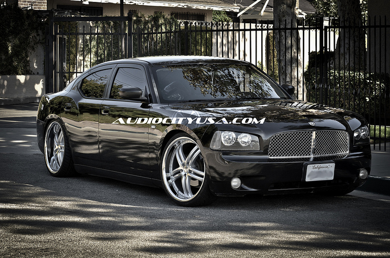 photo 3 Dodge Charger custom wheels XIX X15 22x9.0, ET , tire size 255/30 R22. 22x10.5 ET 295/25 R22