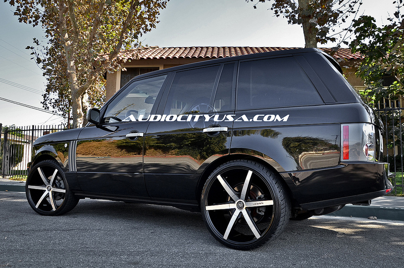 photo 2 Land Rover Range Rover custom wheels Lexani R six 24x, ET , tire size 275/30 R24. x ET 