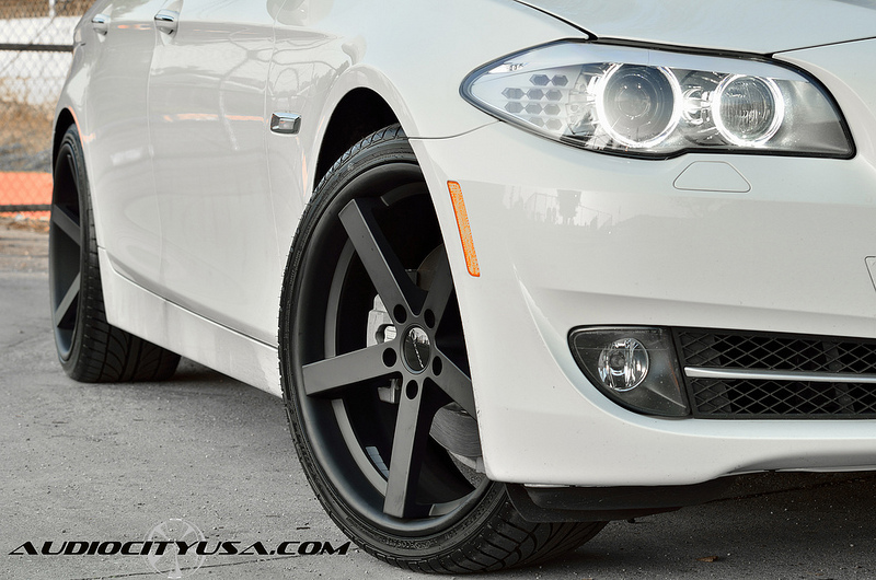 photo 1 BMW 528 custom wheels Giovanna Mecca 20x8.5, ET , tire size 245/35 R20. 20x10.0 ET 275/30 R20