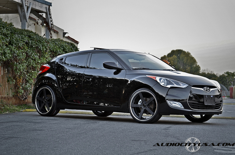 photo 3 Hyundai Veloster custom wheels Giovanna Mecca 20x8.5, ET , tire size 225/30 R20. x ET