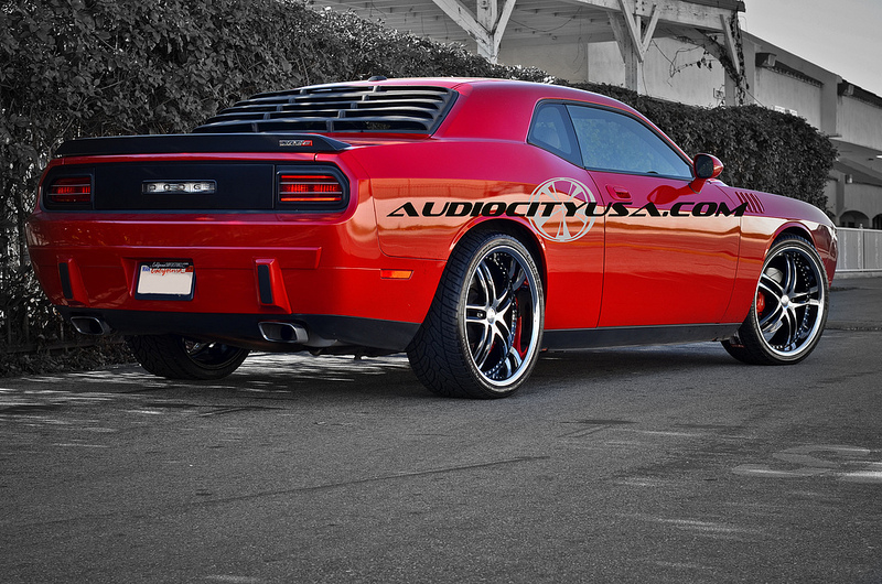 photo 4 Dodge Challenger custom wheels XIX X 15 22x9.0, ET , tire size 265/35 R22. 22x10.5 ET 295/30 R22