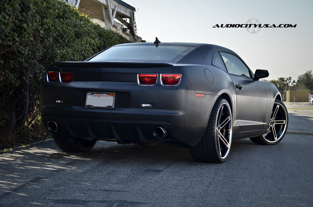 photo 5 Chevrolet Camaro custom wheels Zanetti Capri 22x9.0, ET , tire size 265/35 R22. 22x10.5 ET 295/30 R22