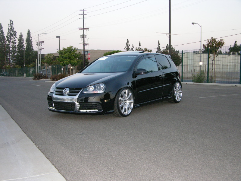 photo 1 Volkswagen Rabbit custom wheels Bentley GT 2-pc 19x9.0, ET +41, tire size 225/35 R19. x ET 