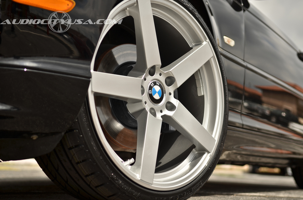 photo 1 BMW 325 custom wheels Koko Kuture Sardinia 5 19x8.5, ET , tire size 235/35 R19. 19x9.5 ET 265/30 R19