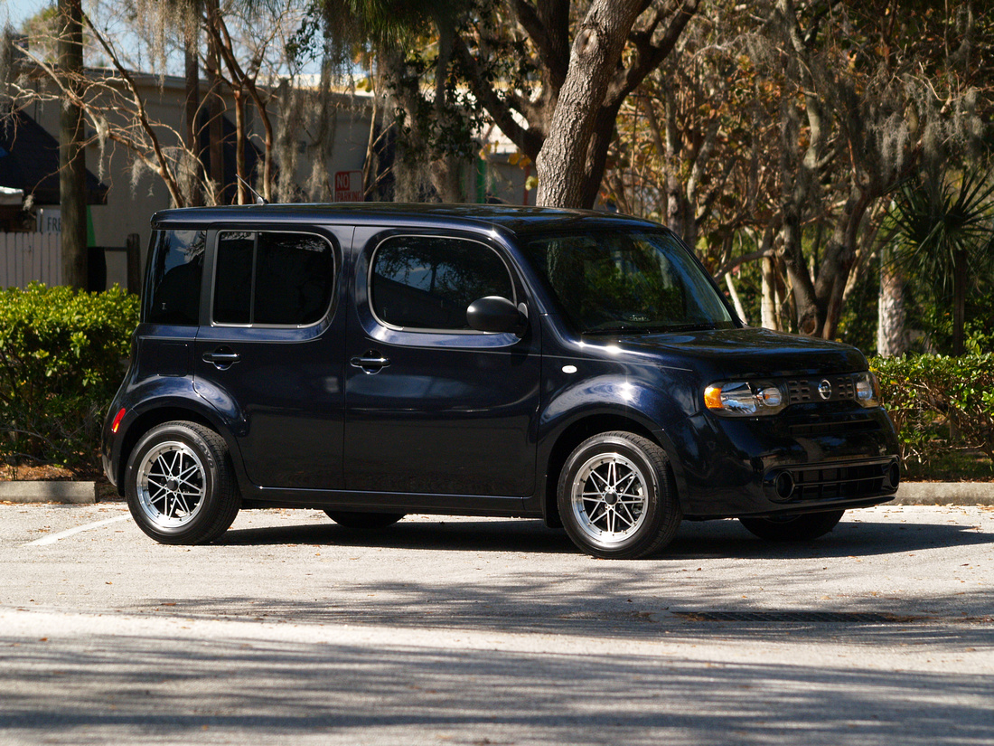 photo 3 Nissan Cube custom wheels Maxxim Screech 15x7.0, ET +38, tire size 195/60 R15. x ET 