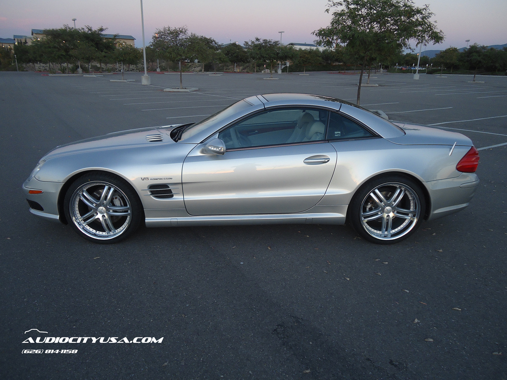 photo 2 Mercedes-Benz SL-Class custom wheels XIX X15 20x8.5, ET , tire size 255/30 R20. 20x10.0 ET 285/30 R20