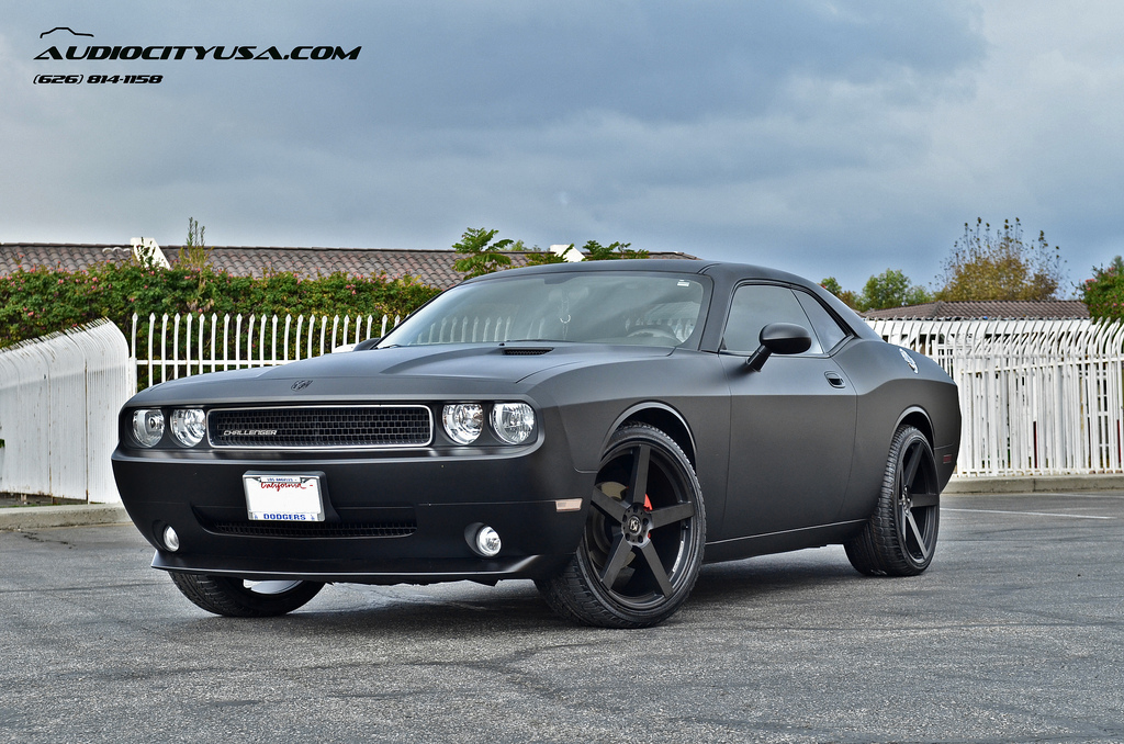 photo 5 Dodge Challenger custom wheels Koko Kuture Sardinia 5 22x9.0, ET , tire size 265/35 R22. 22x10.5 ET 295/30 R22