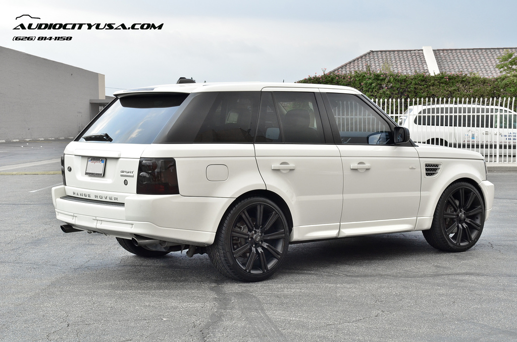 photo 4 Land Rover Range Rover custom wheels Stormer Replica 22x9.5, ET , tire size 265/40 R22. x ET