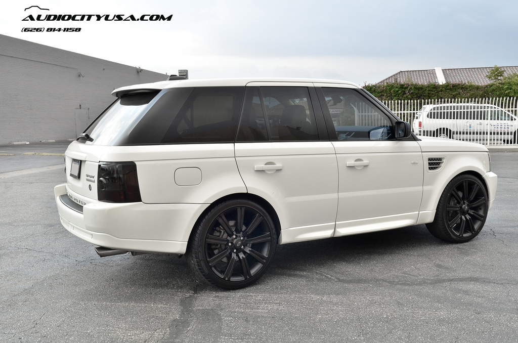 photo 5 Land Rover Range Rover custom wheels Stormer Replica 22x9.5, ET , tire size 265/40 R22. x ET