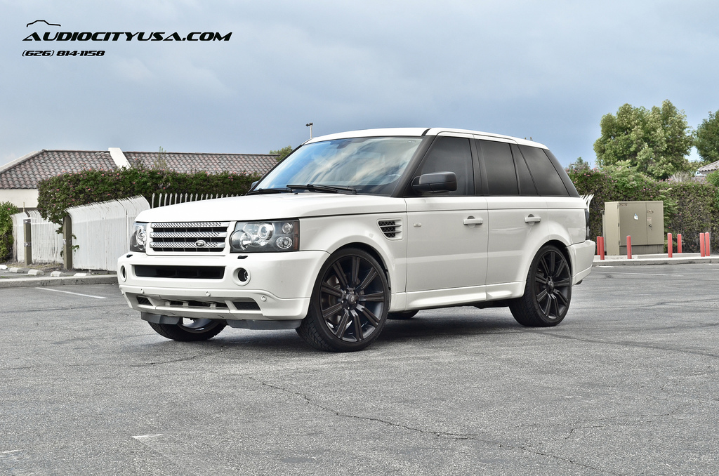 photo 6 Land Rover Range Rover custom wheels Stormer Replica 22x9.5, ET , tire size 265/40 R22. x ET