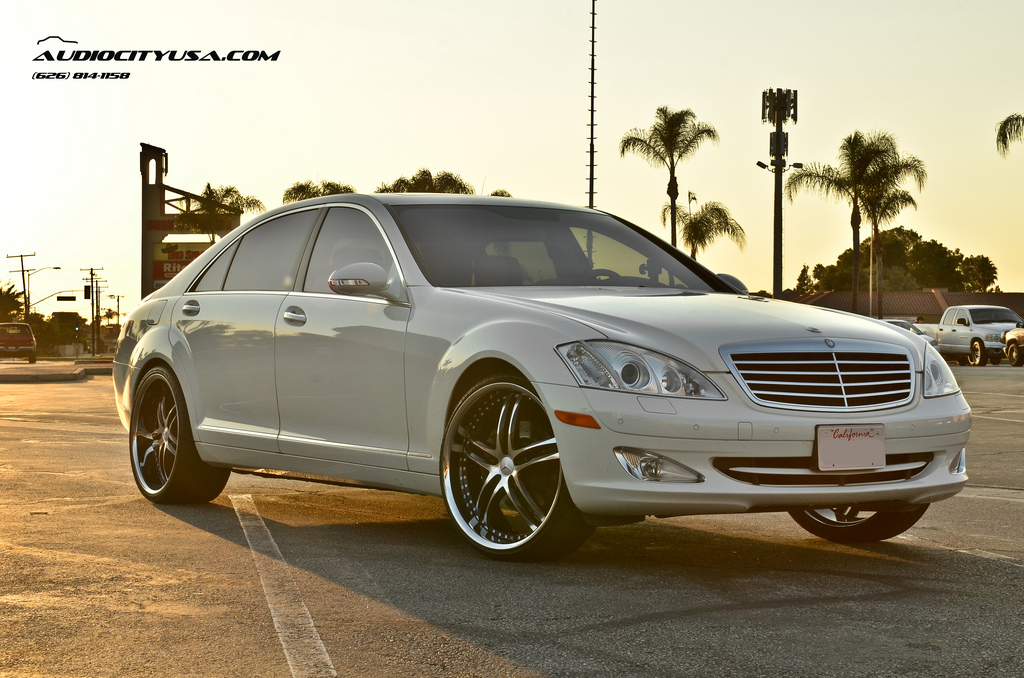 photo 5 Mercedes-Benz S-Class custom wheels XIX X15 22x9.0, ET , tire size 245/30 R22. 22x10.5 ET 295/25 R22