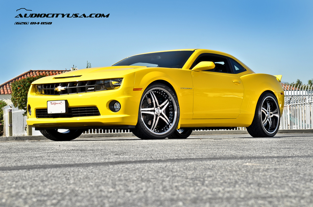 photo 5 Chevrolet Camaro custom wheels Lexani LX 15 22x9.0, ET , tire size 265/35 R22. 22x10.0 ET 295/30 R22