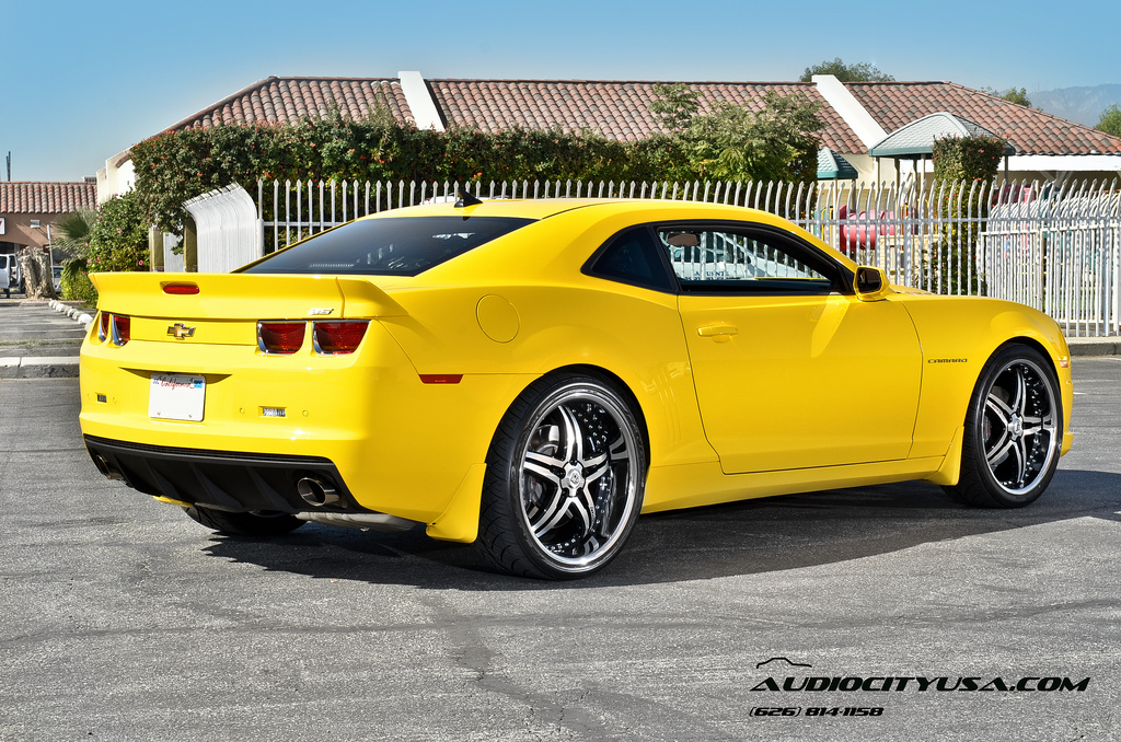 photo 6 Chevrolet Camaro custom wheels Lexani LX 15 22x9.0, ET , tire size 265/35 R22. 22x10.0 ET 295/30 R22