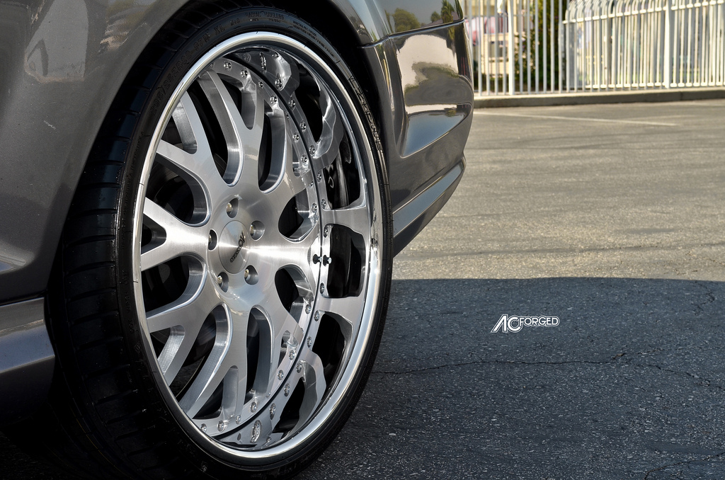 photo 1 Mercedes-Benz CL-Class custom wheels AC 818 22x9.0, ET , tire size 245/30 R22. 22x10.5 ET 295/25 R22