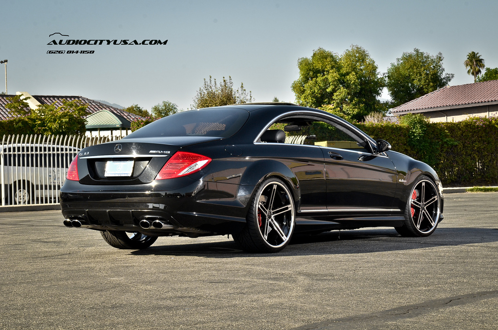 photo 2 Mercedes-Benz CL-Class custom wheels Zenetti Capri 22x9.0, ET , tire size 245/30 R22. 22x10.5 ET 295/25 R22