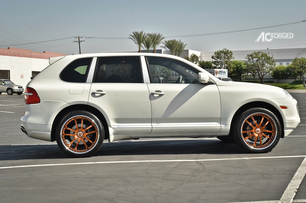 photo 2 Porsche Cayenne custom wheels Copper 22x10.0, ET , tire size X R22. 22x11.0 ET