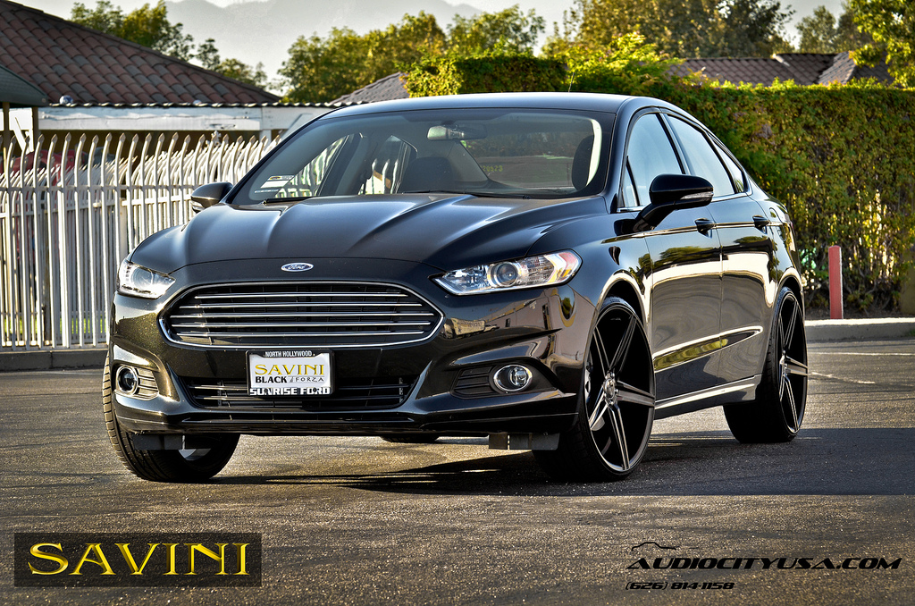 photo 3 Ford Fusion custom wheels Savini BM8 22x9.0, ET , tire size 225/30 R22. x ET 