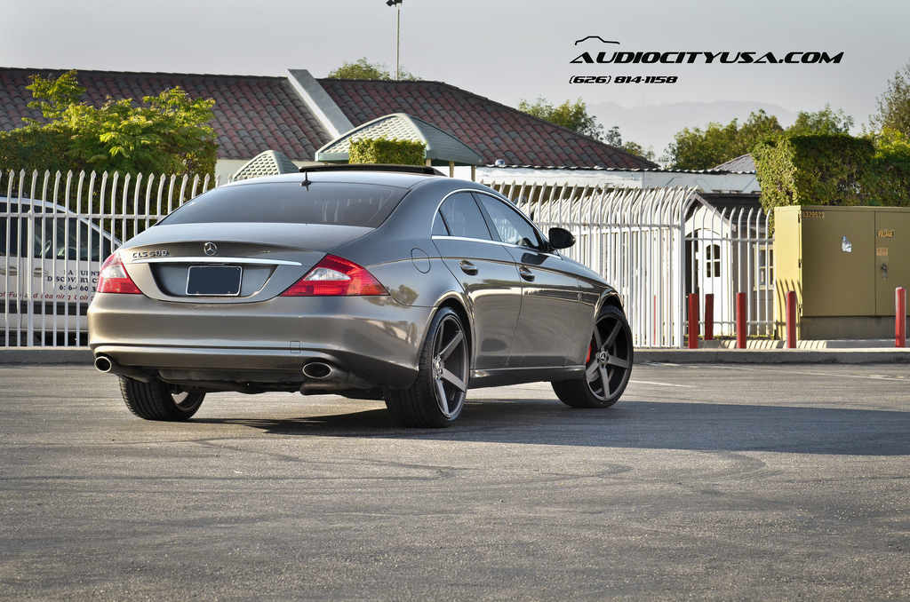photo 4 Mercedes-Benz CLS-Class custom wheels STR 607 20x9.0, ET , tire size 245/35 R20. 20x10.5 ET 275/30 R20