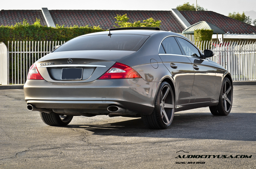 photo 6 Mercedes-Benz CLS-Class custom wheels STR 607 20x9.0, ET , tire size 245/35 R20. 20x10.5 ET 275/30 R20