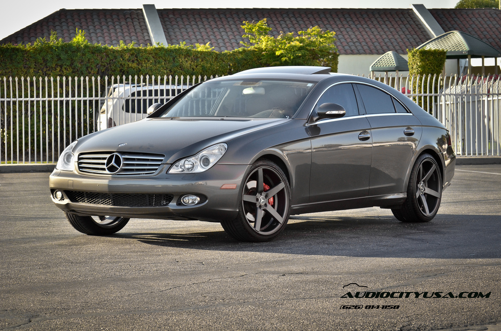 photo 7 Mercedes-Benz CLS-Class custom wheels STR 607 20x9.0, ET , tire size 245/35 R20. 20x10.5 ET 275/30 R20