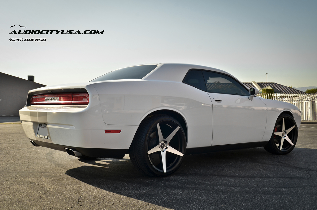 photo 3 Dodge Challenger custom wheels Blaque Diamond BD 300 22x9.0, ET , tire size 265/35 R22. 22x10.5 ET 295/30 R22