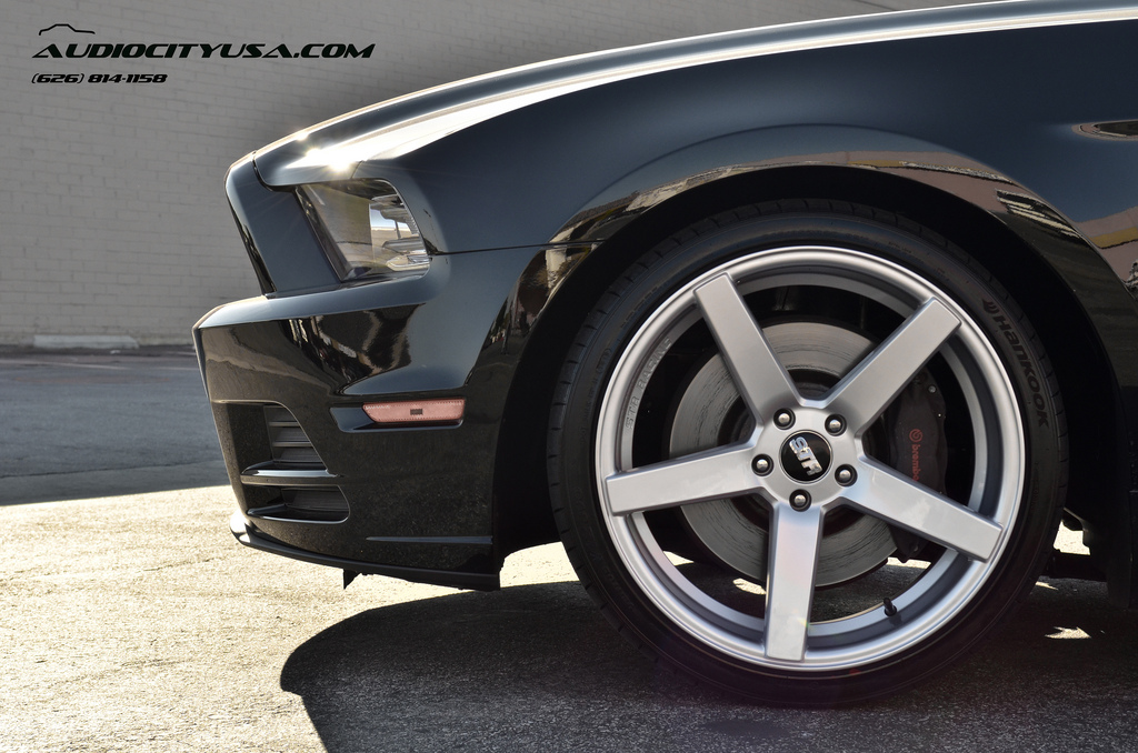 photo 1 Ford Mustang custom wheels STR 607 20x9.0, ET , tire size 245/35 R20. 20x10.5 ET 275/30 R20