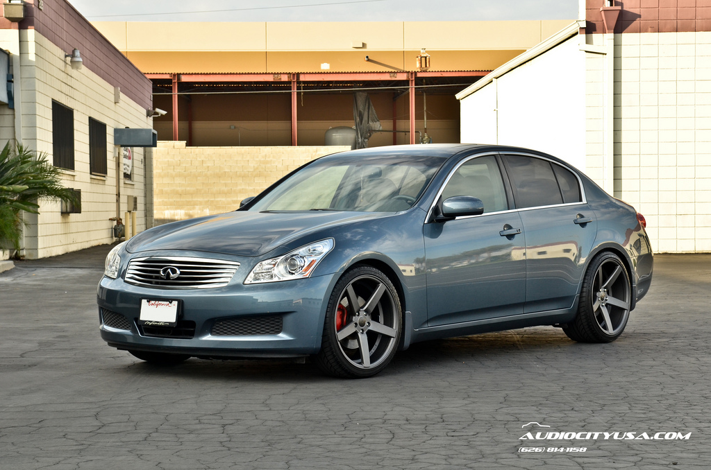 photo 3 Infiniti G37x custom wheels STR 607 20x9.0, ET , tire size 245/35 R20. 20x10.5 ET 275/30 R20