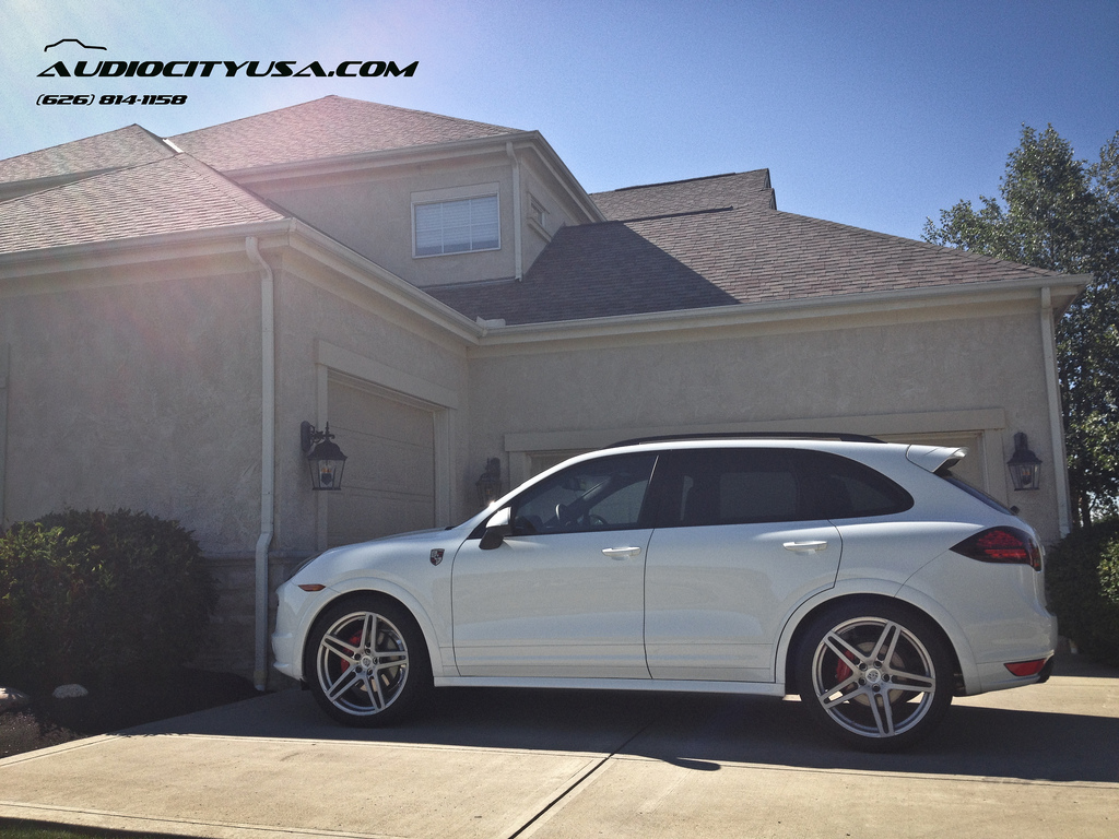 photo 4 Porsche Cayenne custom wheels Roderick RW5 22x10.0, ET , tire size 305/35 R22. x ET 