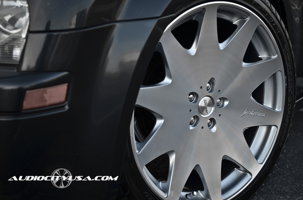 photo 4 Chrysler 300 custom wheels MRR HR3 22x9.0, ET , tire size 265/35 R22. x ET