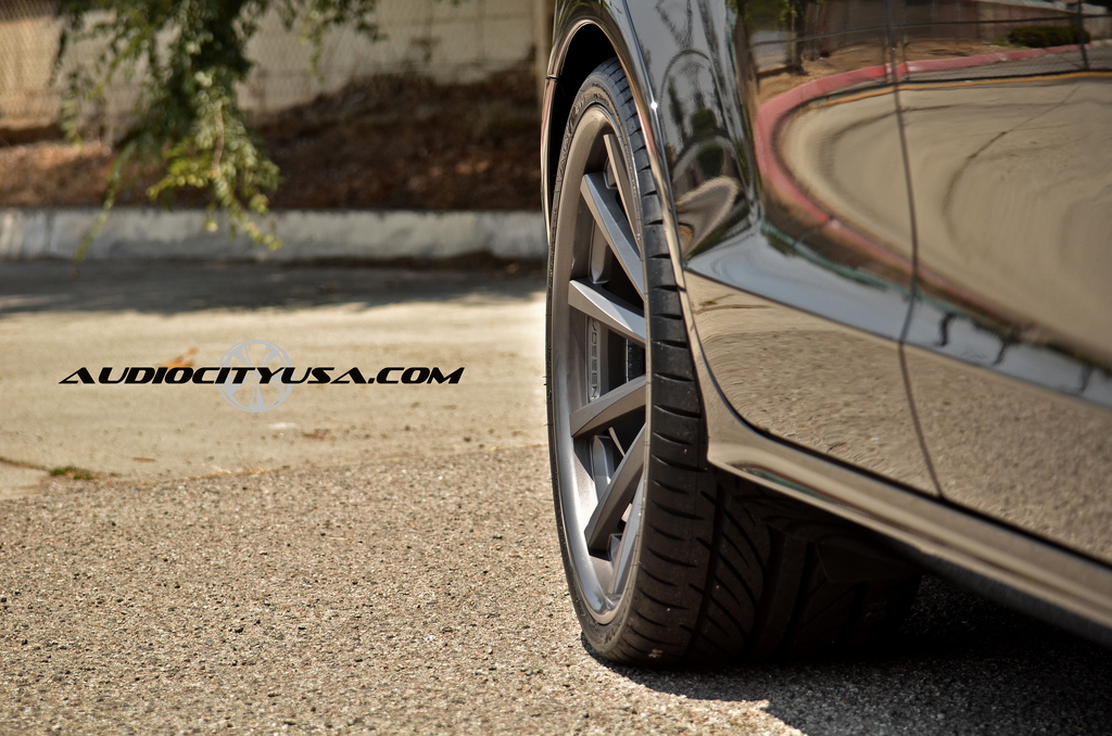 photo 3 Mercedes-Benz CLS-Class custom wheels Vossen CV1 20x9.0, ET , tire size 255/35 R20. 20x10.5 ET 305/25 R20