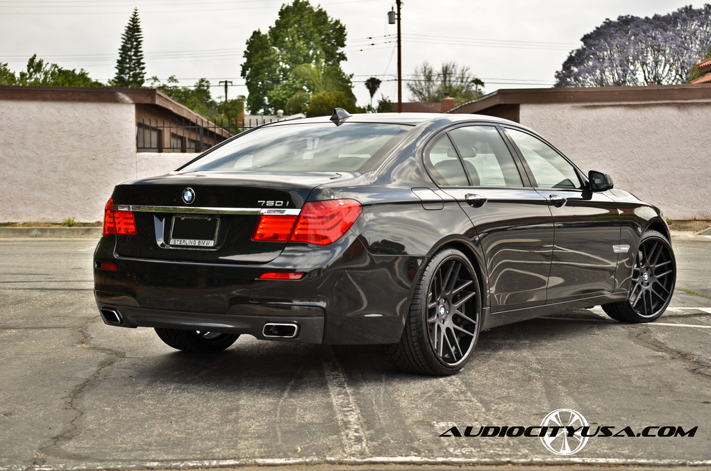 photo 5 BMW 750 custom wheels Gianelle Yerevan 22x9.0, ET , tire size 245/30 R22. 22x10.5 ET 295/25 R22