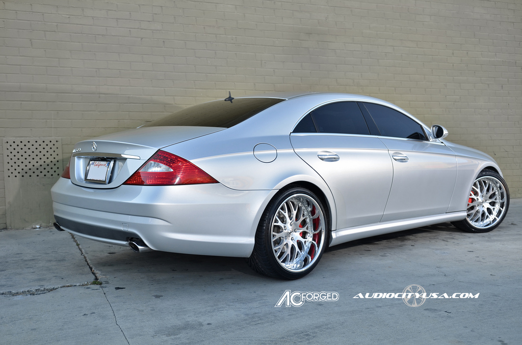 photo 4 Mercedes-Benz CLS-Class custom wheels AC 313 20x9.0, ET , tire size X R20. 20x11.0 ET 