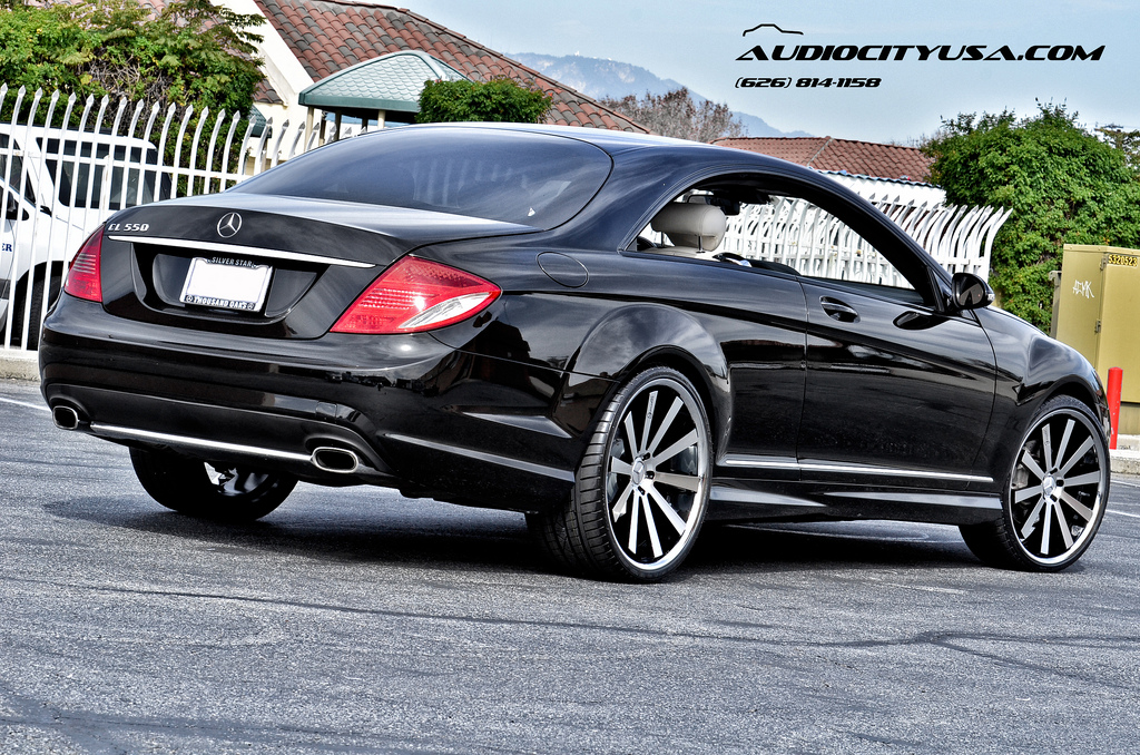 photo 2 Mercedes-Benz CL-Class custom wheels Gianelle Santo 2 SS 22x9.0, ET , tire size 245/30 R22. 22x10.5 ET 295/25 R22