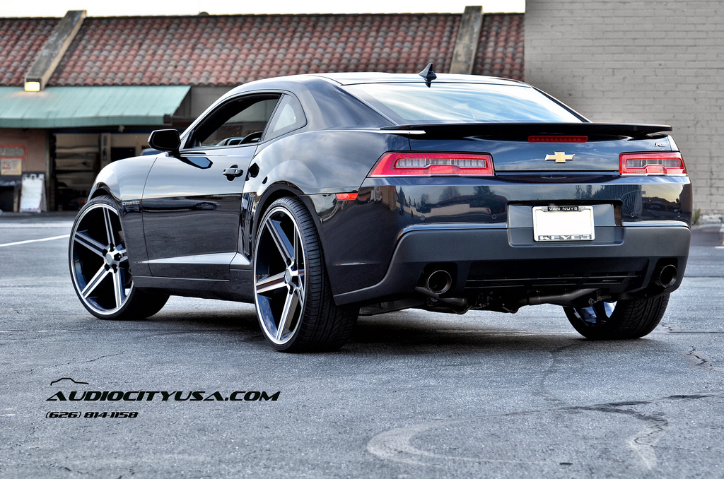 photo 5 Chevrolet Camaro custom wheels IROC  24x10.0, ET , tire size 275/25 R24. x ET 
