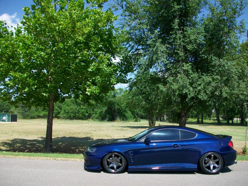 photo 1 Hyundai Tiburon custom wheels Rota Grid 18x8.5, ET +44, tire size 215/40 R18. 18x9.5 ET+33 235/40 R18