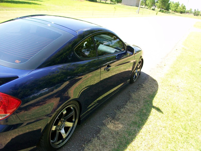photo 4 Hyundai Tiburon custom wheels Rota Grid 18x8.5, ET +44, tire size 215/40 R18. 18x9.5 ET+33 235/40 R18