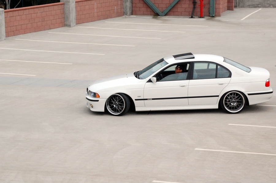 photo 2 BMW 540 custom wheels Linea Corse Z2S 19x8.5, ET -5, tire size 215/35 R19. 19x9.5 ET0 225/35 R19
